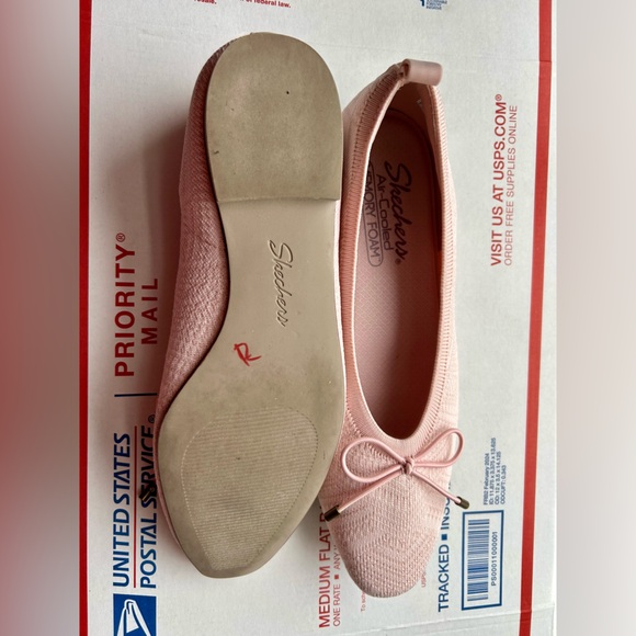 Skechers Air-Cooled Memory foam Pink Women's Flats Size 8.5 - Picture 4 of 9